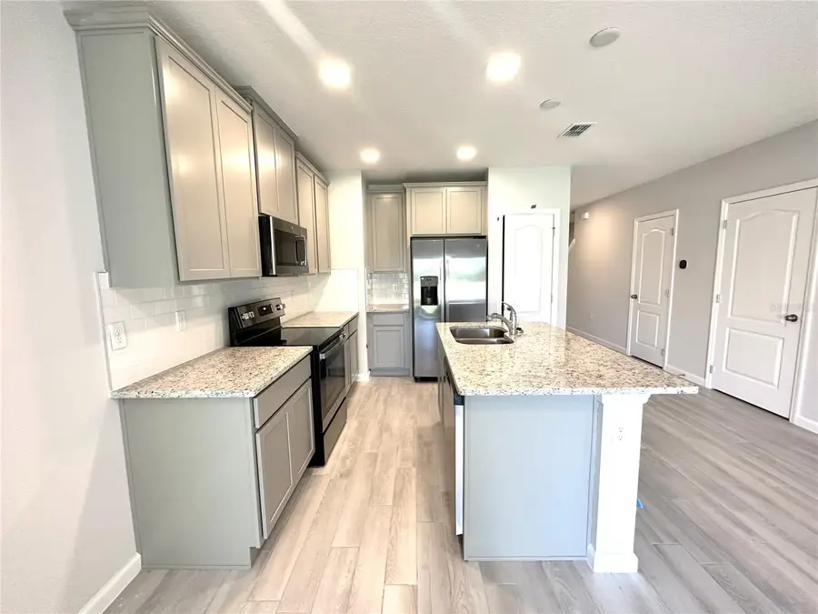 2835 Narcoossee Commons Way, Saint Cloud, FL 34771 - Image #3