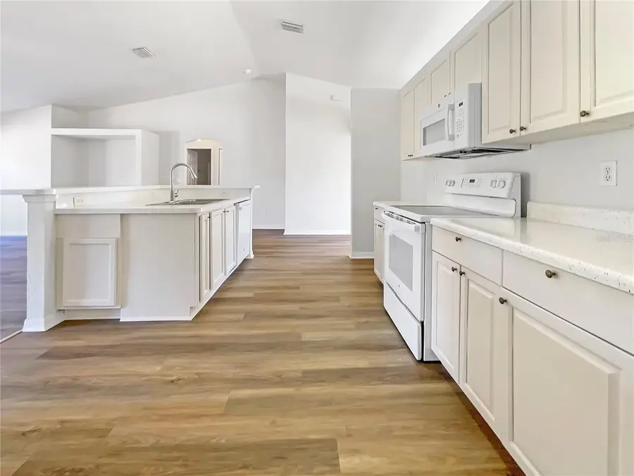 2756 Yacolt Avenue, North Port, FL 34286 - Image #2