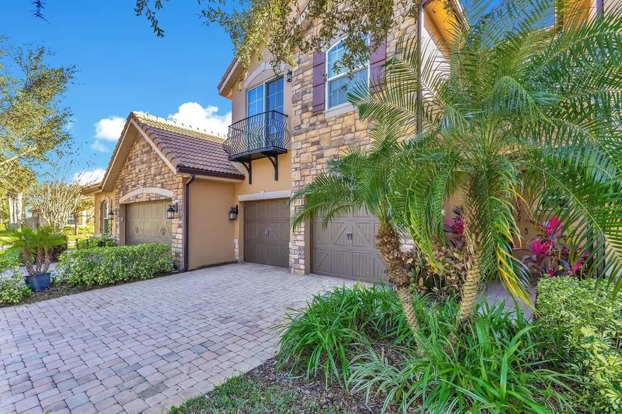 10572 Belfry Circle, Orlando, FL 32832 - Image #3
