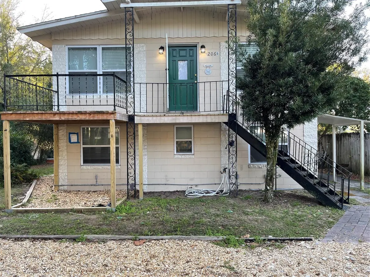 206 Osceola Avenue, Eustis, FL 32726 - #1