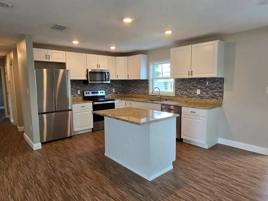 11548 Missouri Street, Leesburg, FL 34788 - #3