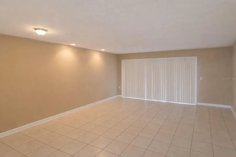 2727 W Oak Ridge Road #2/ BLDG 7, Orlando, FL 32809 - Image #2