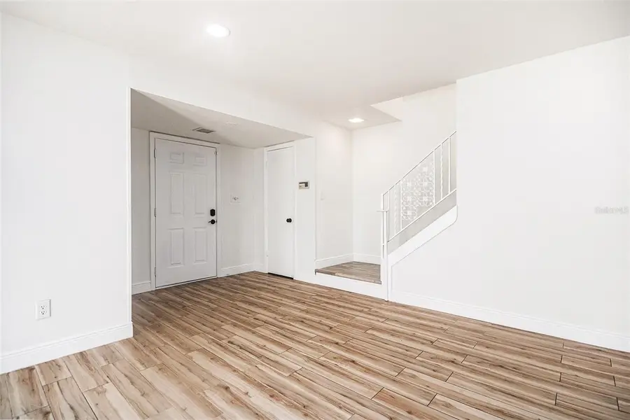 1266 Village Way, Orlando, FL 32807 - #3