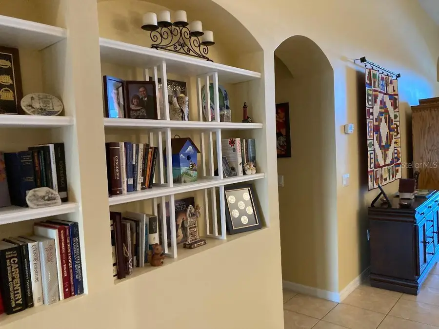 5854 Manchester Bridge Drive, Orlando, FL 32829 - Image #2