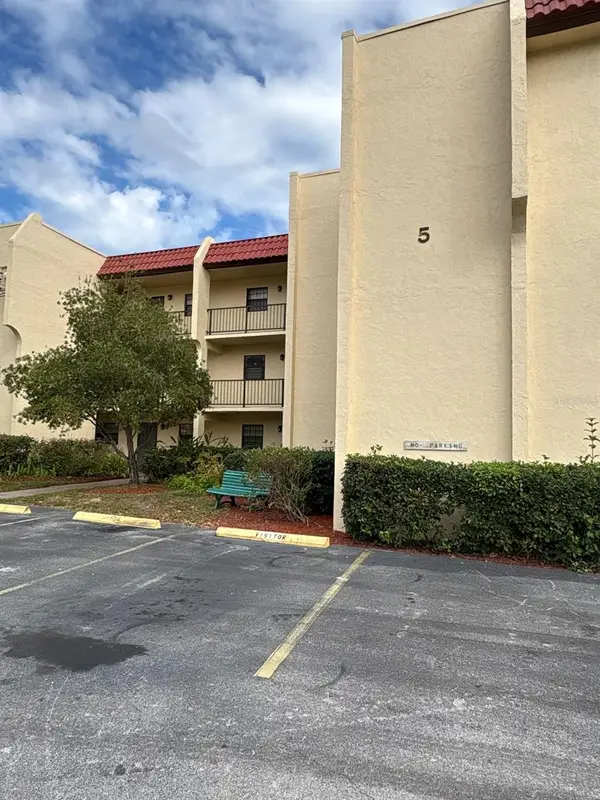 2050 Oleander Boulevard #5-202, FORT PIERCE, FL 34950