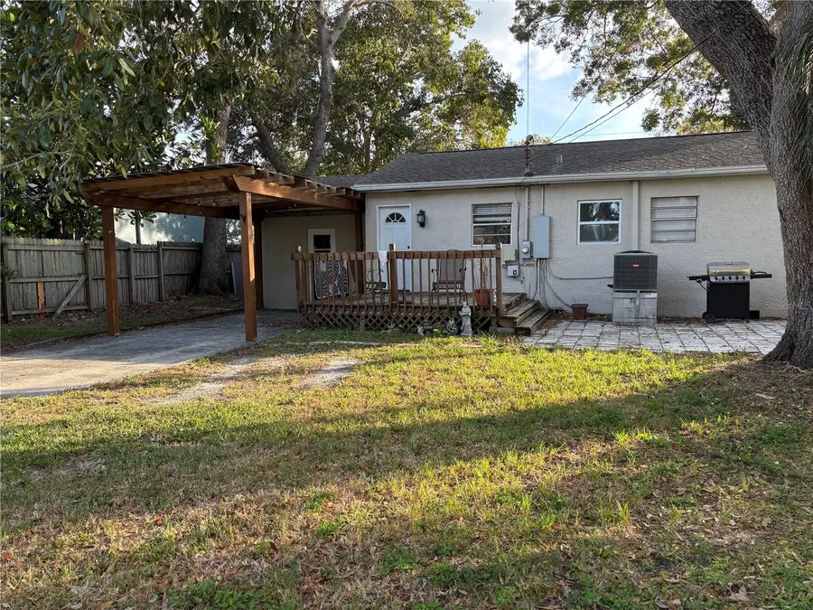 441 40th Avenue Ne, Saint Petersburg, FL 33703 - Image #3