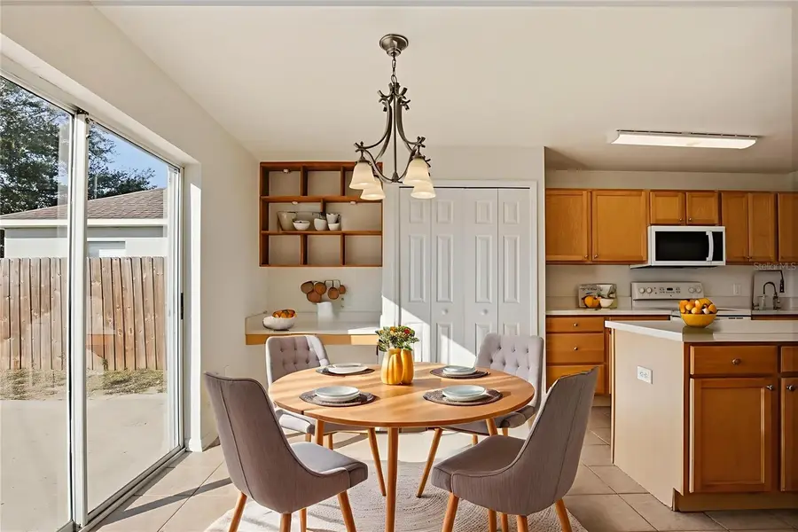 1046 Brenton Leaf Drive, Ruskin, FL 33570 - Image #3