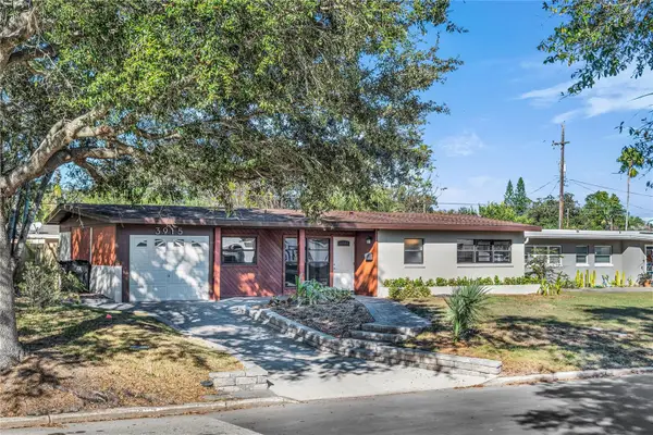 3915 Pelican Lane, ORLANDO, FL 32803