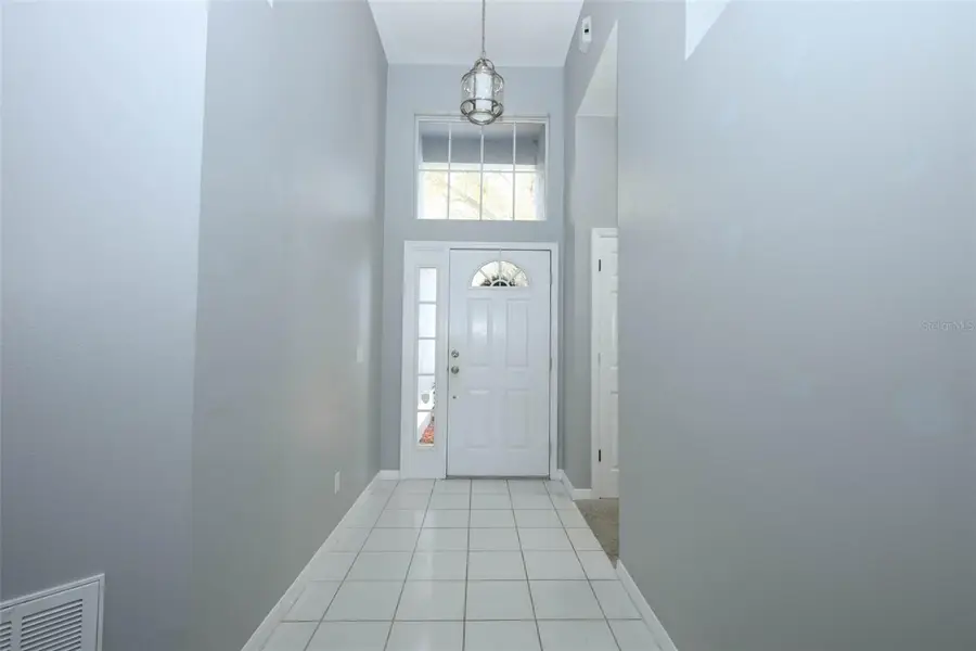 973 N Lake Claire Circle, Oviedo, FL 32765 - Image #3