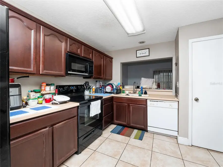 2329 Water View Loop, Kissimmee, FL 34743 - Image #3