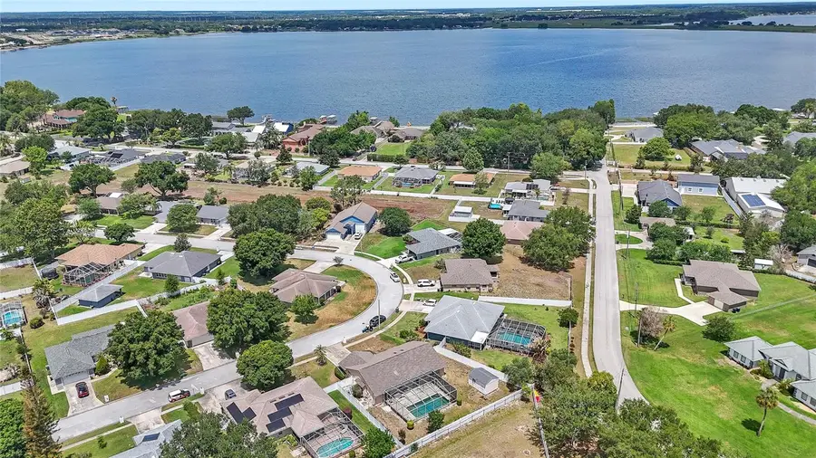 196 Waterview Circle, Auburndale, FL 33823 - #2