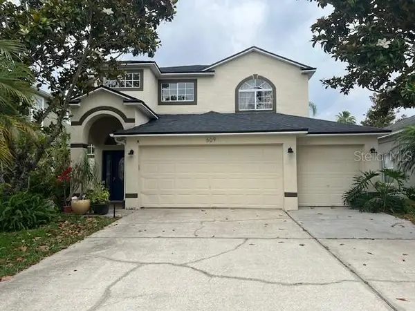 609 Prince Lane, OVIEDO, FL 32765