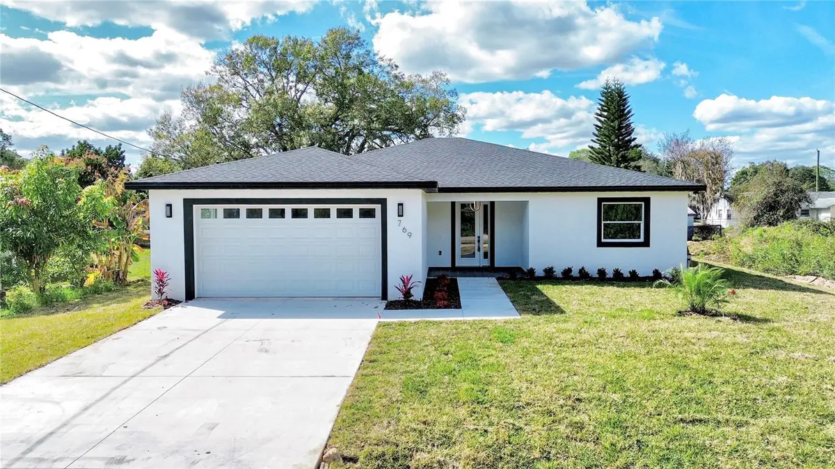 769 Memorial Drive, Sebring, FL 33870 - #1