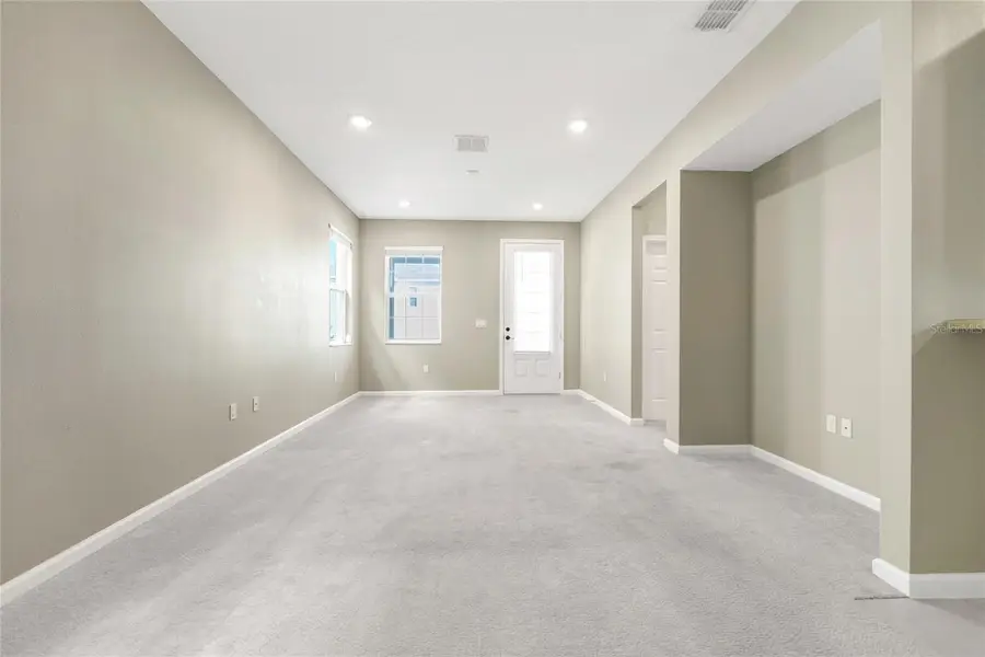 258 Bella Prestwick Boulevard, Davenport, FL 33837 - Image #3