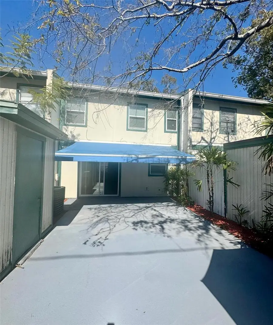 5266 Tennis Court Circle, Tampa, FL 33617 - Image #2