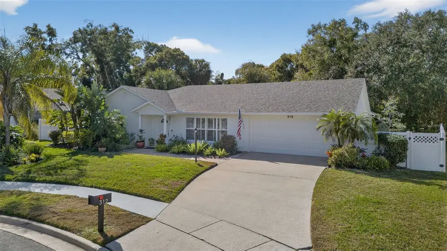 312 Macarthur Place, Maitland, FL 32751 - Image #2