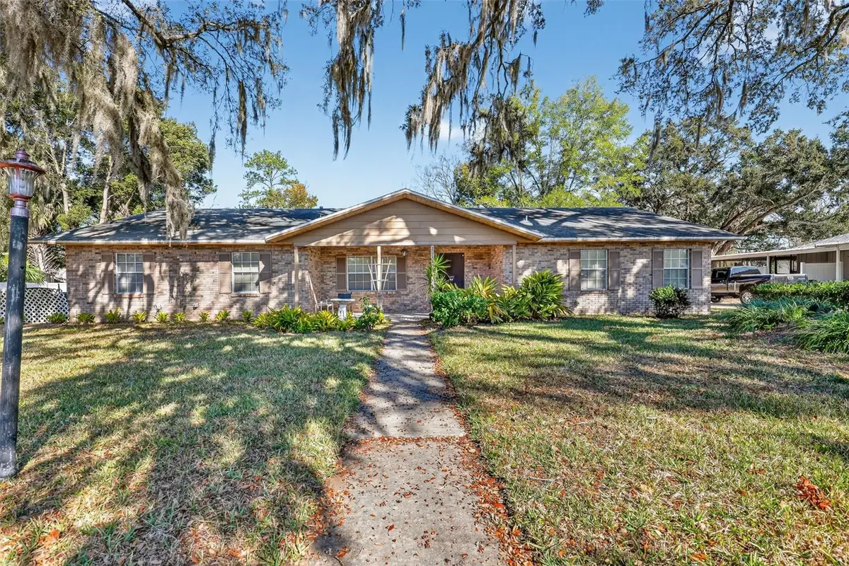 2011 NE 10th Street, Ocala, FL 34470 - Image #1