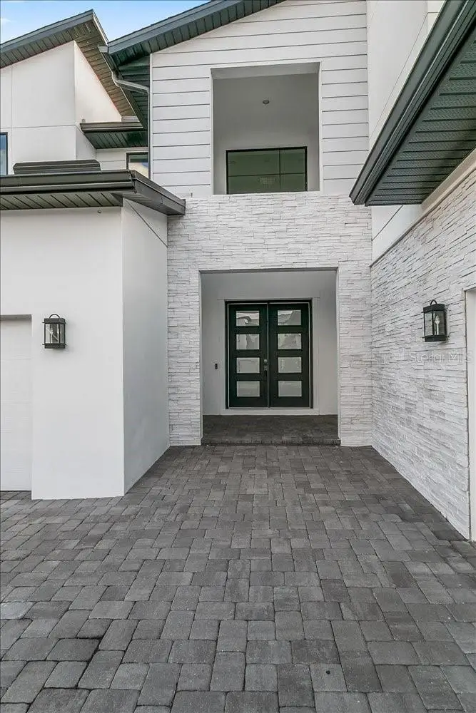 9004 Santorini Drive, Orlando, FL 32827 - Image #3