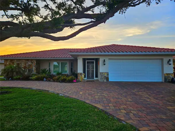 1706 S Lakeside Court, VENICE, FL 34293