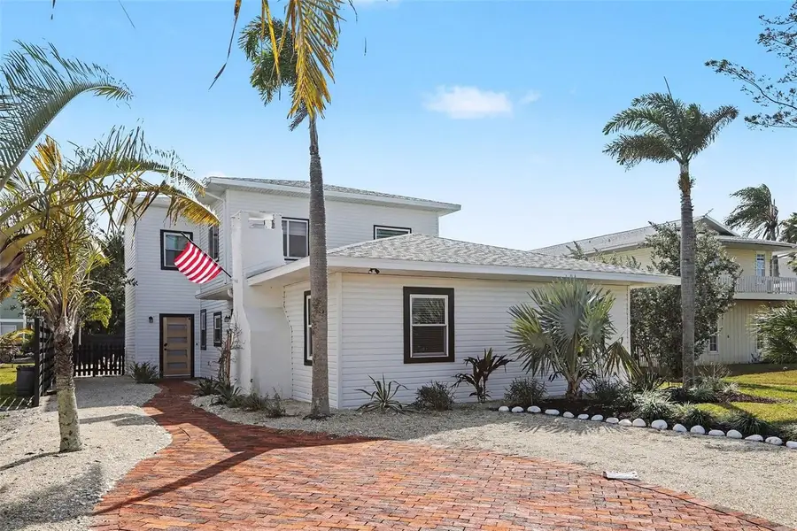580 Russell Street, Longboat Key, FL 34228 - #2