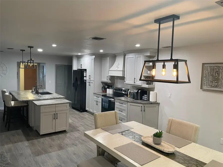 2325 Lauderdale Court, Orlando, FL 32805 - #3