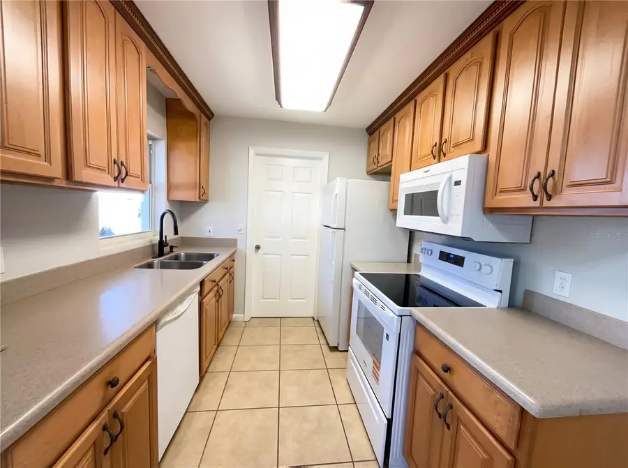 4907 Kipp Place, Orlando, FL 32808 - Image #2