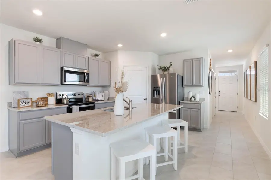 4585 Barberry Avenue, Lakeland, FL 33811 - Image #2