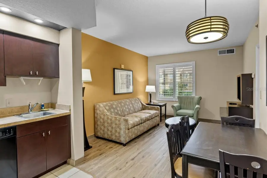 7601 Canada Avenue #221, Orlando, FL 32819 - Image #3
