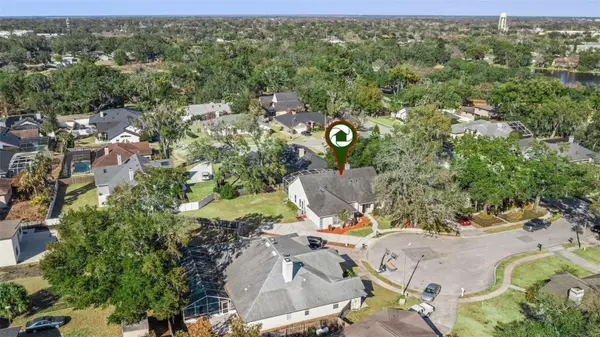 160 Academy Oaks Place, ALTAMONTE SPRINGS, FL 32714