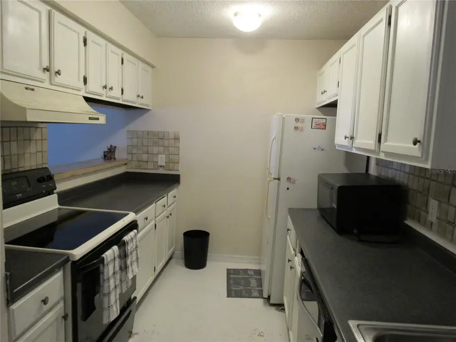 504 Yellowwood Court, Altamonte Springs, FL 32714 - #3