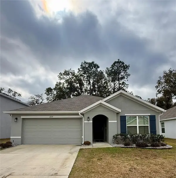 6924 SE 112th Lane, BELLEVIEW, FL 34420