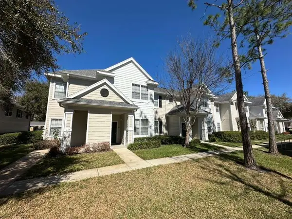 225 Southern Pecan Circle #208, WINTER GARDEN, FL 34787