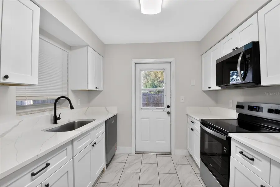 636 S Wellington Drive, Deltona, FL 32725 - #3