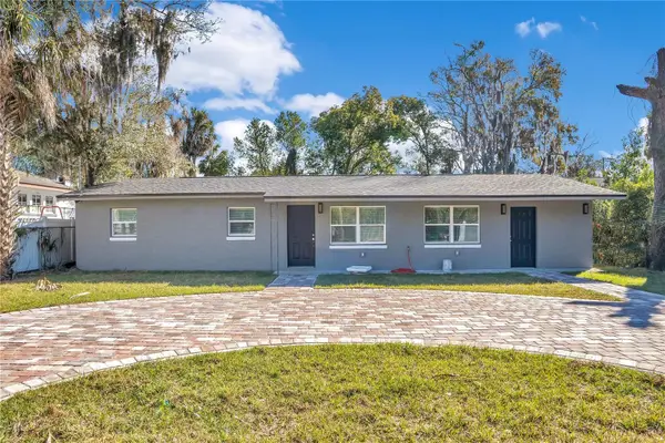 1544 N Highland Street, MOUNT DORA, FL 32757