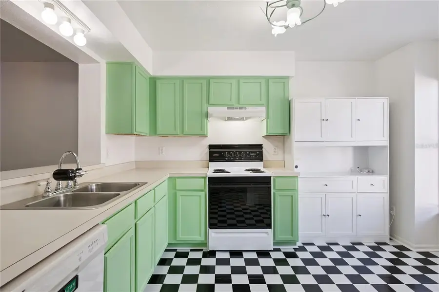 565 Green Spring Circle, Winter Springs, FL 32708 - #3