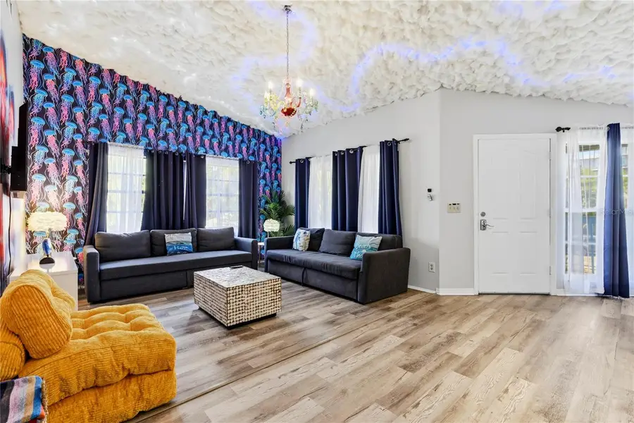 527 Beach Road, Sarasota, FL 34242 - #2