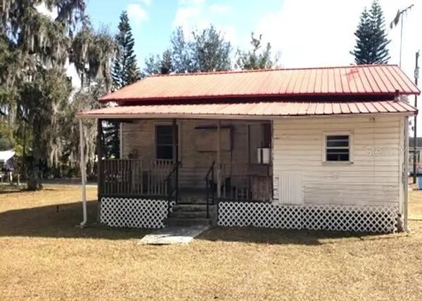 706 S Walnut Avenue, FORT MEADE, FL 33841