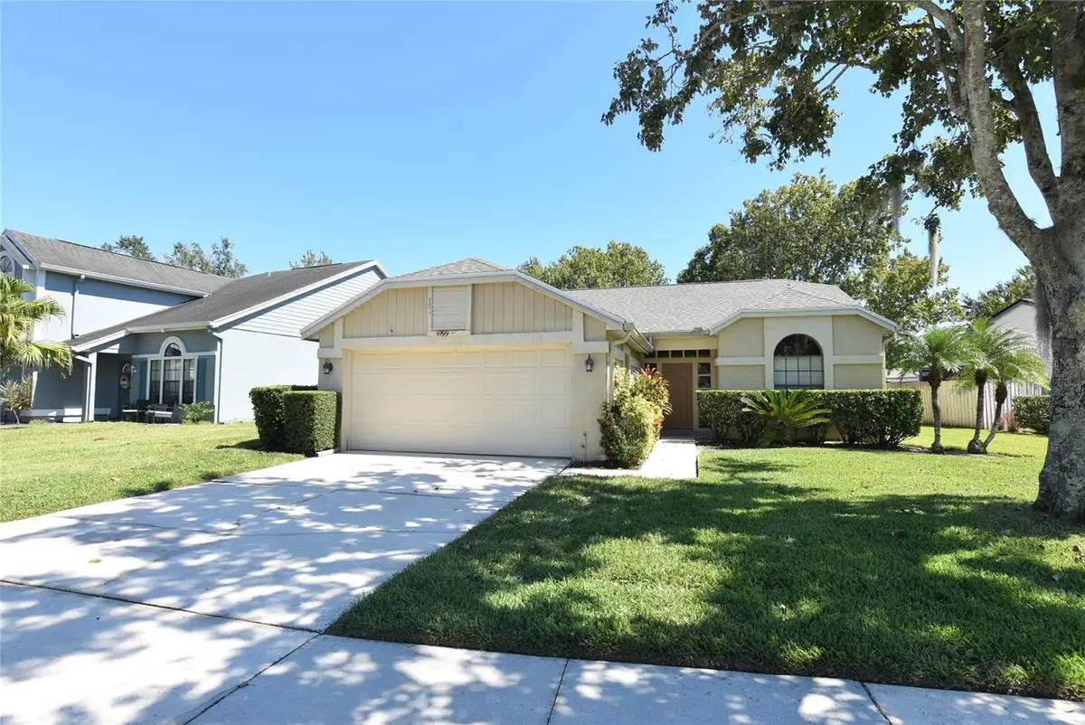 1099 Mckinnon Avenue, Oviedo, FL 32765 - #1