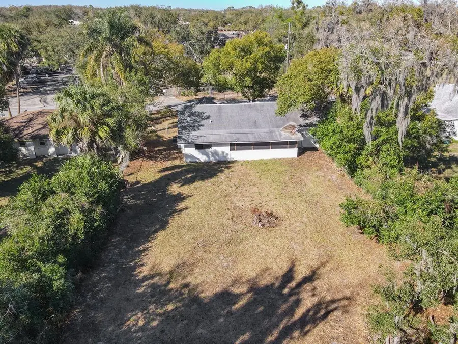 106 E Rosehill Avenue, Deland, FL 32724 - #2