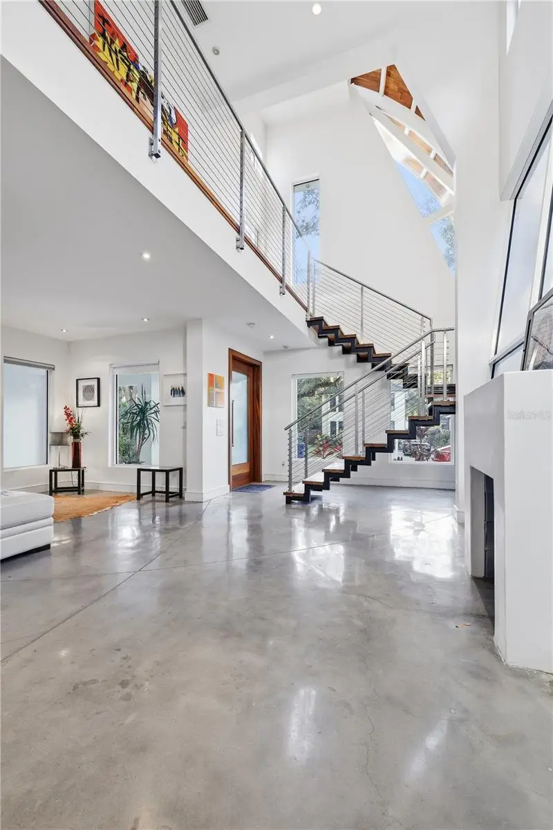 6108 S Elkins Avenue, Tampa, FL 33611 - #3