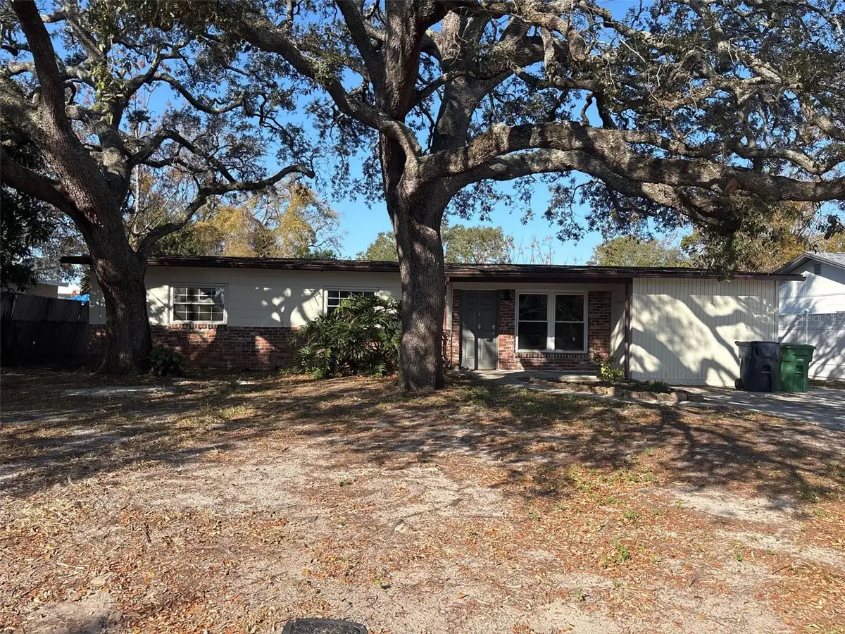 11114 N Dixon Avenue, Tampa, FL 33612 - #1