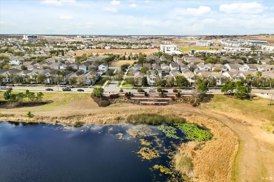 5596 Thomas Square Dr, Winter Garden, FL 34787 - #2