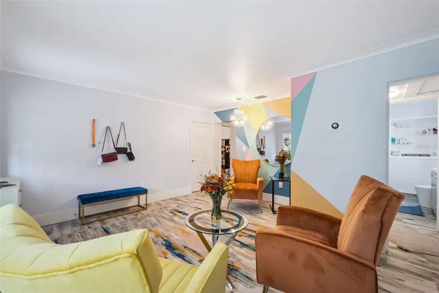 212 S Glenwood Avenue, Orlando, FL 32803 - #3