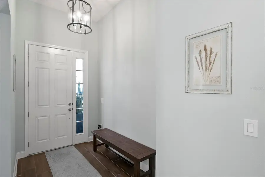 1689 Cranleigh Dr, Winter Garden, FL 34787 - #3