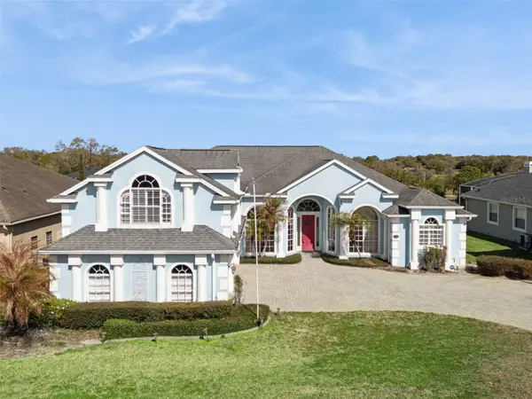 407 Majestic Oak Drive, APOPKA, FL 32712