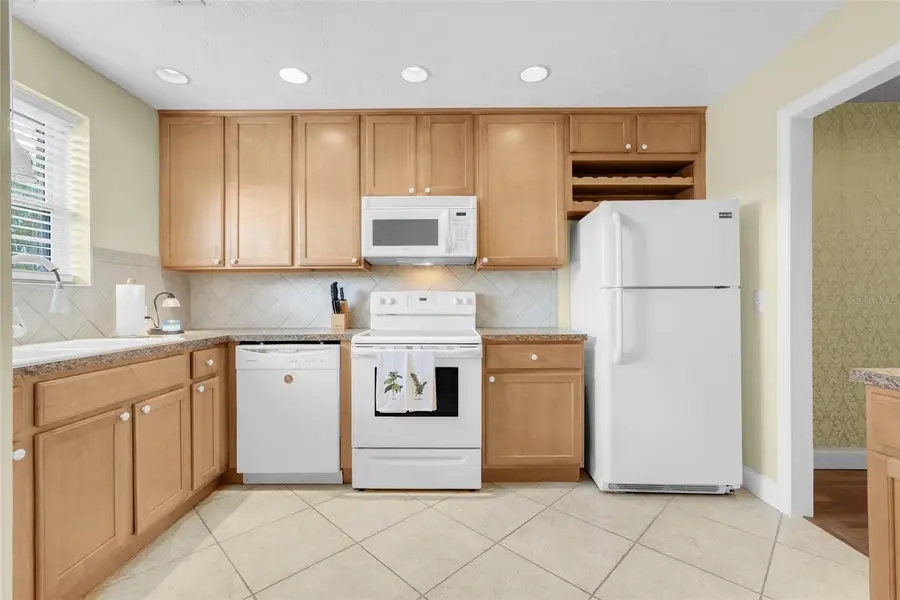 4224 Lake Underhill Road #8B8, Orlando, FL 32803 - #3