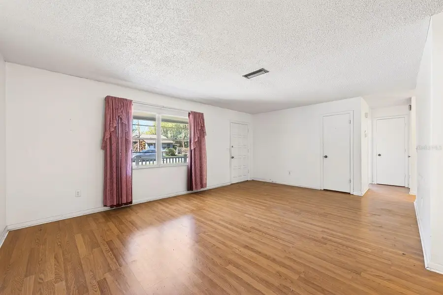 2445 S Bay Avenue, Sanford, FL 32771 - #2