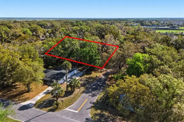 1114 E 9th Street, SANFORD, FL 32771