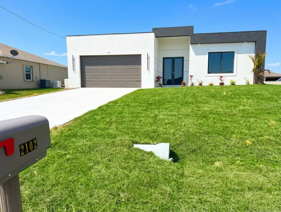 2102 NW 25th Place, Cape Coral, FL 33993 - #3