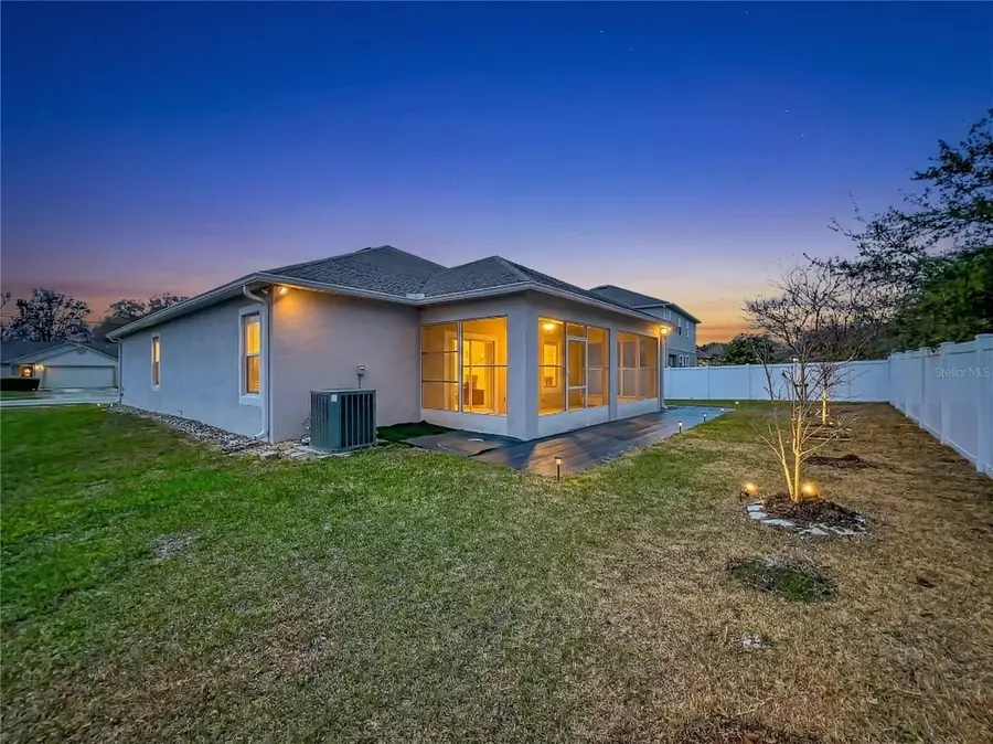 341 Lake Doe Boulevard, Apopka, FL 32703 - #2